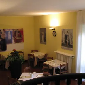 Rigoletto Hotel