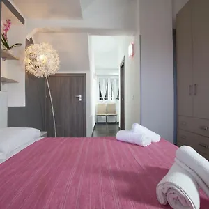 For 3* Taormina